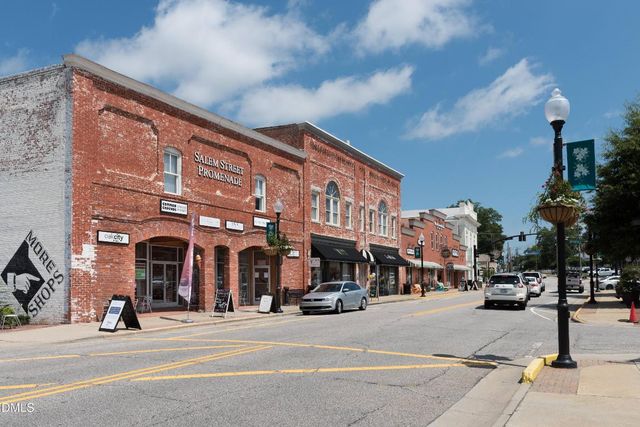 295 Macon Lake Drive, Apex, NC 27523