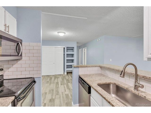 2281 S Vaughn Way 104A, Aurora, CO 80014