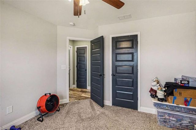 225 Cole Forest Boulevard, Barnesville, GA 30204