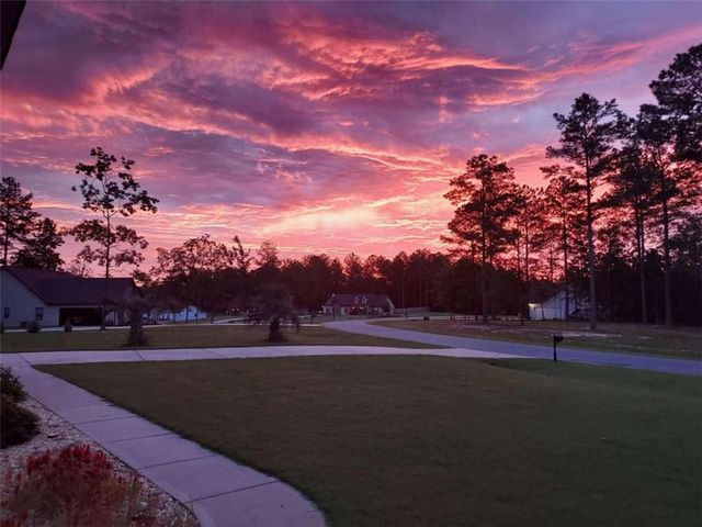 225 Cole Forest Boulevard, Barnesville, GA 30204