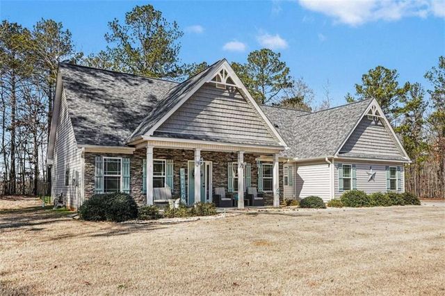 225 Cole Forest Boulevard, Barnesville, GA 30204