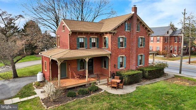 135 MILLER ST, Strasburg, PA 17579
