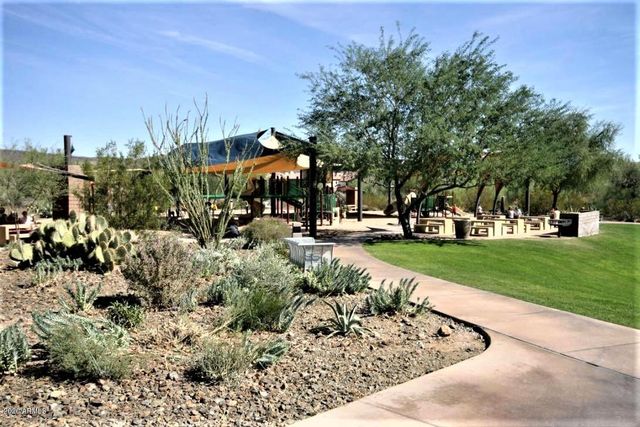 12752 W CARAVEO Place, Peoria, AZ 85383