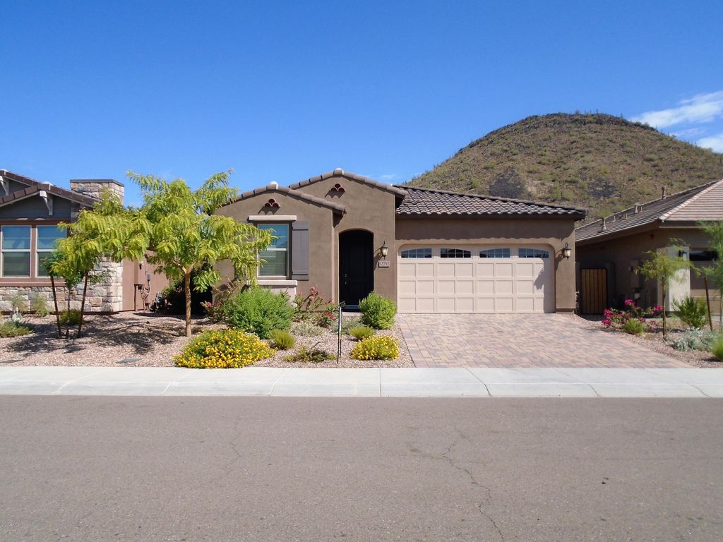 12752 W CARAVEO Place, Peoria, AZ 85383