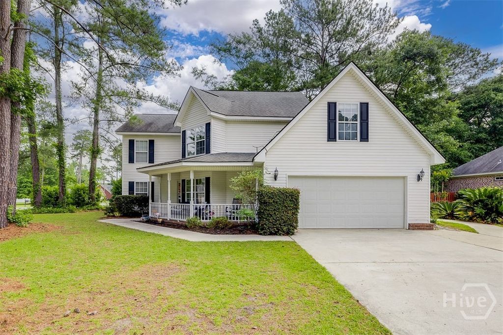 Image 2 of property listing at 203 Haydon Court, Rincon, GA 31326
