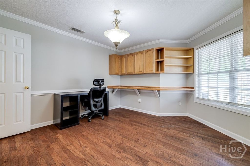 Image 9 of property listing at 203 Haydon Court, Rincon, GA 31326