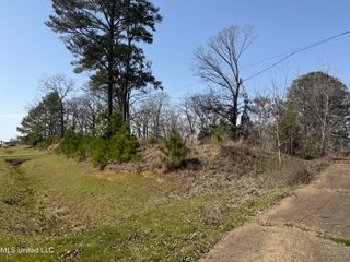 5220 Highway 80, Pearl, MS 39208