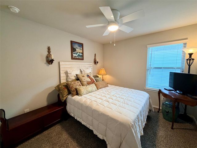 214 Pecos Drive, Huntsville, TX 77340