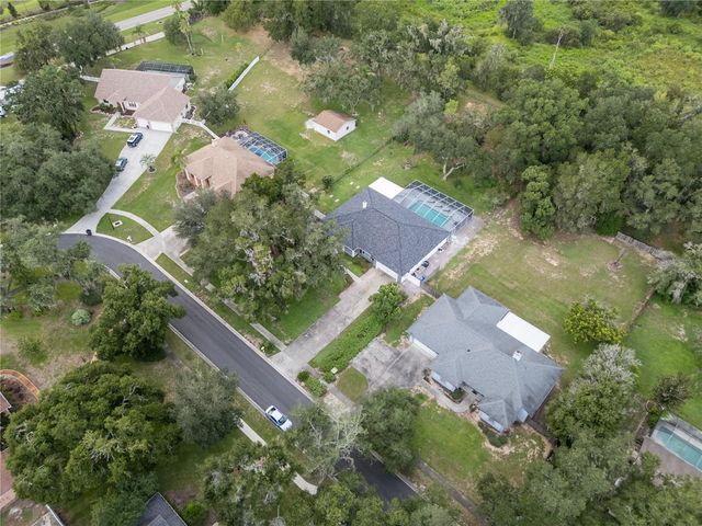 4712 DOVER CLIFF COURT, Dover, FL 33527