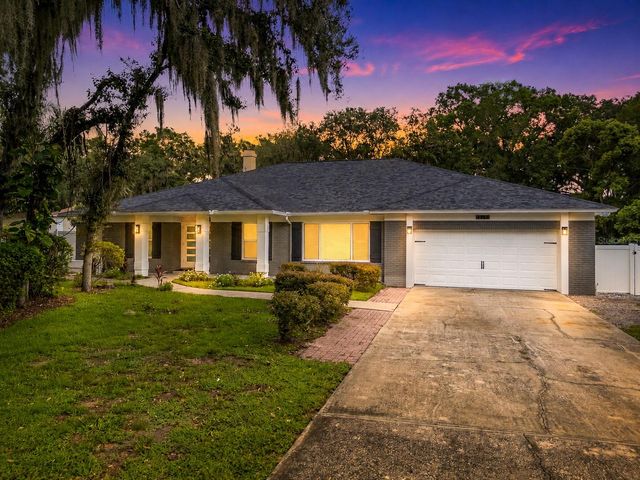 4712 DOVER CLIFF COURT, Dover, FL 33527