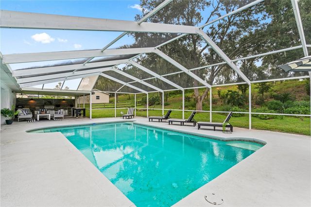 4712 DOVER CLIFF COURT, Dover, FL 33527