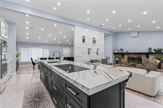4712 DOVER CLIFF COURT, Dover, FL 33527