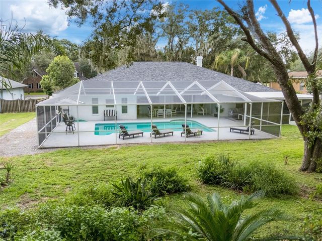 4712 DOVER CLIFF COURT, Dover, FL 33527