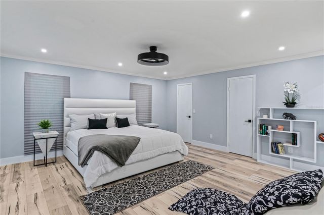 4712 DOVER CLIFF COURT, Dover, FL 33527