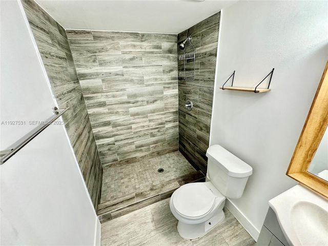 19751 SW 114th Ave 349, Miami, FL 33157