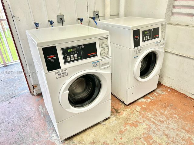 19751 SW 114th Ave 349, Miami, FL 33157