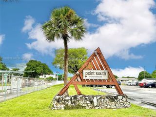 19751 SW 114th Ave 349, Miami, FL 33157