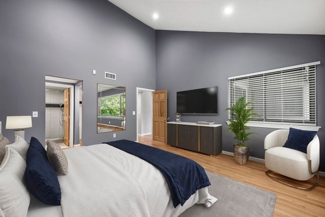 251 Trailside Way 251, Ashland, MA 01721