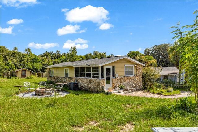 405 W SIMON AVENUE, Apopka, FL 32712