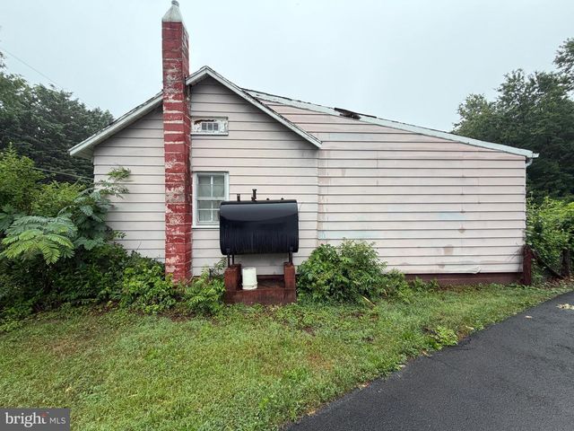 6605 MOUNTAINDALE RD, Thurmont, MD 21788