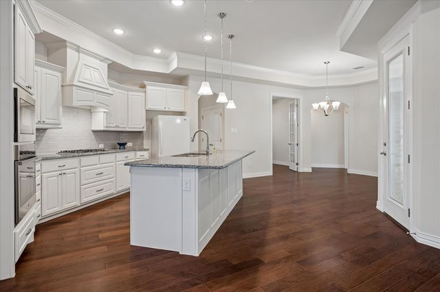 5020 Esplanade Boulevard, Highland Village, TX 75077