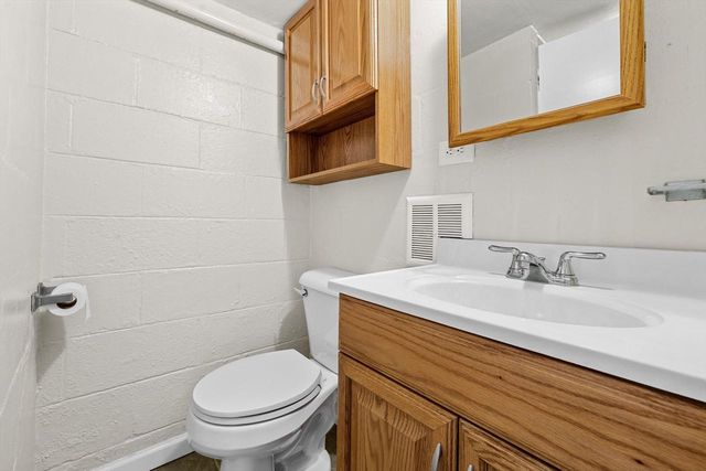 804 Florence AVENUE, Racine, WI 53402