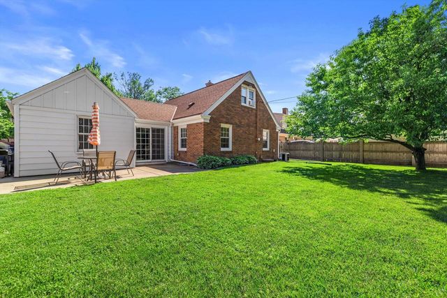 804 Florence AVENUE, Racine, WI 53402