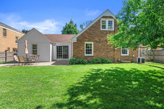 804 Florence AVENUE, Racine, WI 53402