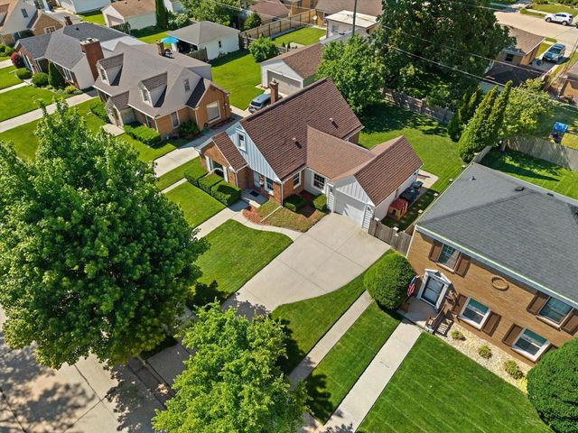 804 Florence AVENUE, Racine, WI 53402
