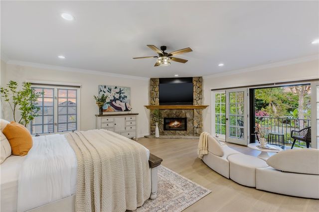 6032 County Oak Road, Woodland Hills (los Angeles), CA 91367