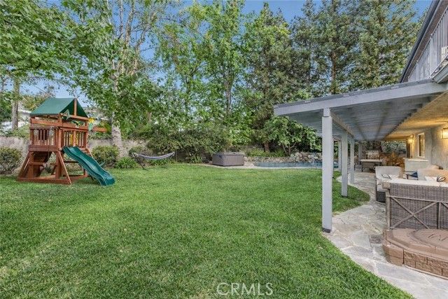 6032 County Oak Road, Woodland Hills (los Angeles), CA 91367