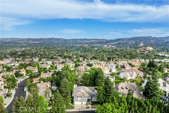 6032 County Oak Road, Woodland Hills (los Angeles), CA 91367