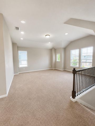 901 Sleepy Dell LN 94, Austin, TX 78748