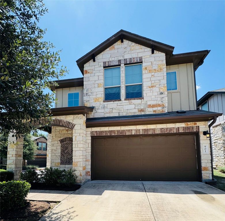 901 Sleepy Dell LN 94, Austin, TX 78748