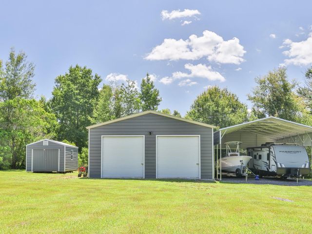 8700 HEATHER DRIVE, Zephyrhills, FL 33540