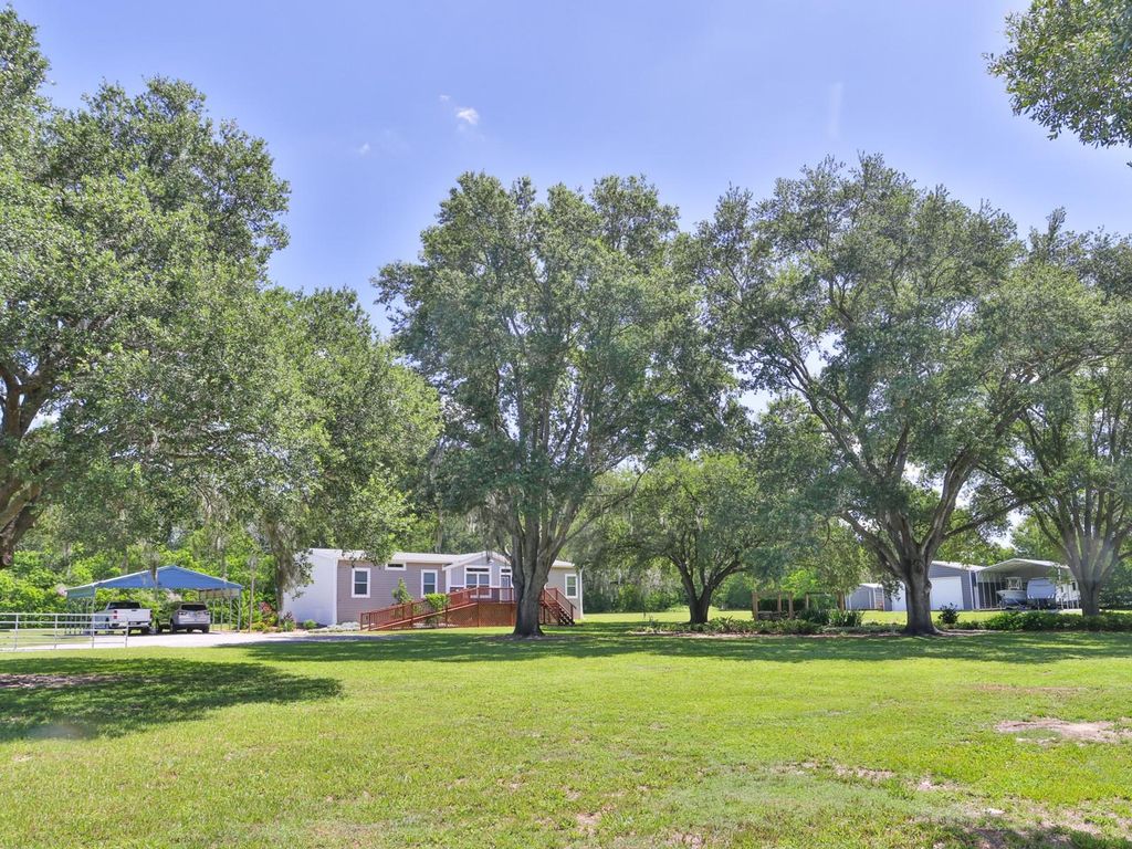 8700 HEATHER DRIVE, Zephyrhills, FL 33540