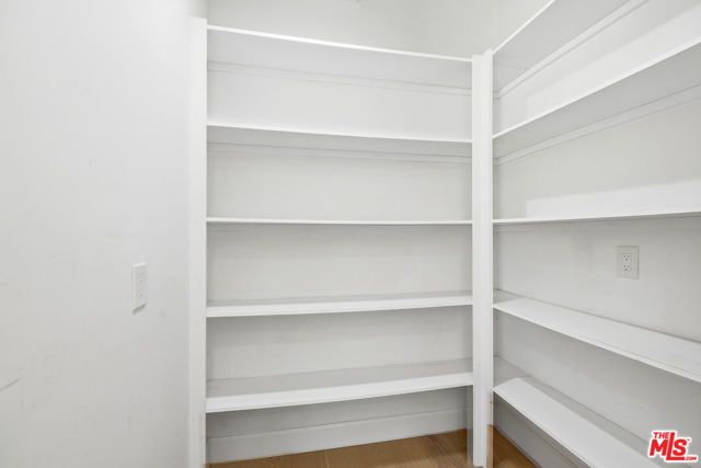 8308 Mcconnell Avenue, Los Angeles, CA 90045