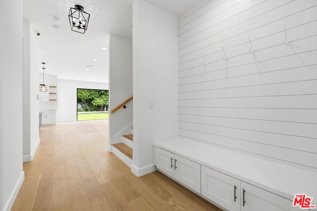 8308 Mcconnell Avenue, Los Angeles, CA 90045