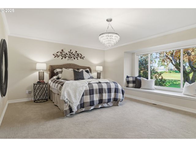 32465 Sw LAKE POINT Ct, Wilsonville, OR 97070