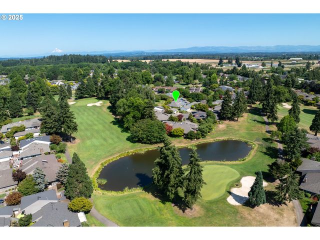 32465 Sw LAKE POINT Ct, Wilsonville, OR 97070