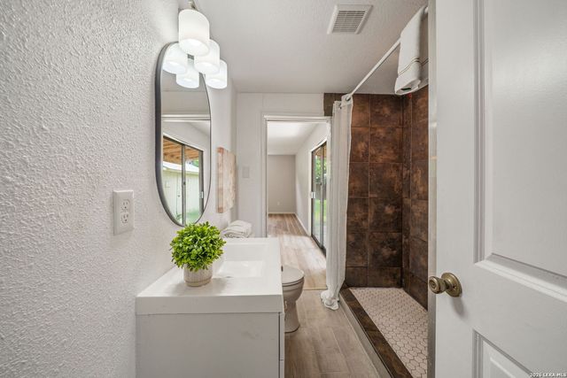 167 Bangor, San Antonio, TX 78228