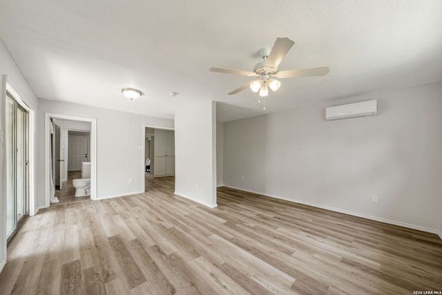 167 Bangor, San Antonio, TX 78228