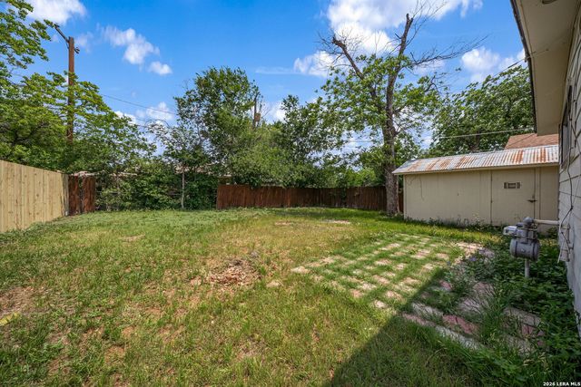 167 Bangor, San Antonio, TX 78228