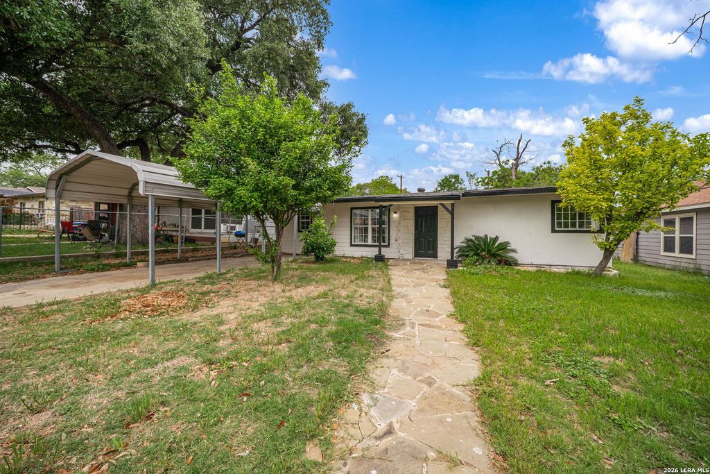 167 Bangor, San Antonio, TX 78228