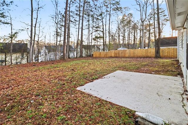 725 River Mist Drive, Jonesboro, GA 30238