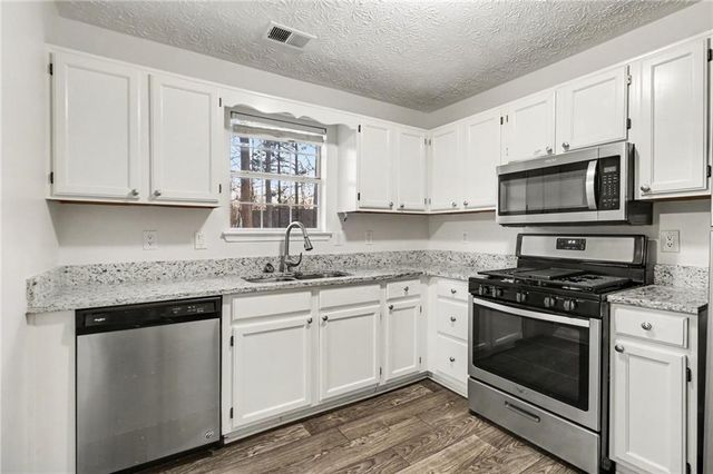 725 River Mist Drive, Jonesboro, GA 30238