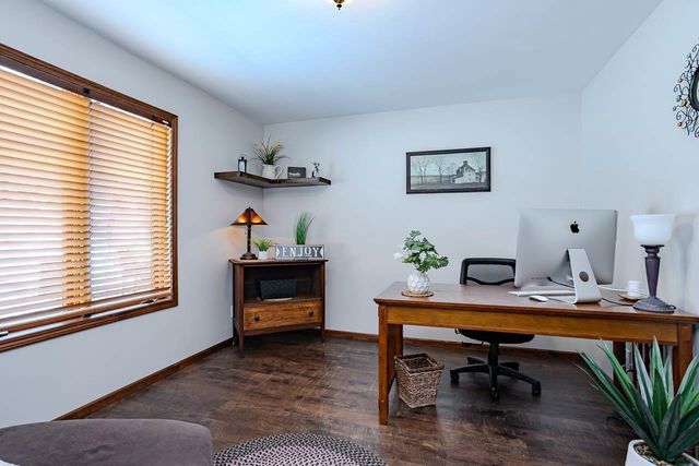 1401 WOODLAND RIDGE ROAD, Wausau, WI 54403