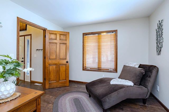 1401 WOODLAND RIDGE ROAD, Wausau, WI 54403