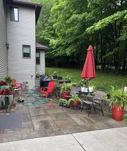 1401 WOODLAND RIDGE ROAD, Wausau, WI 54403