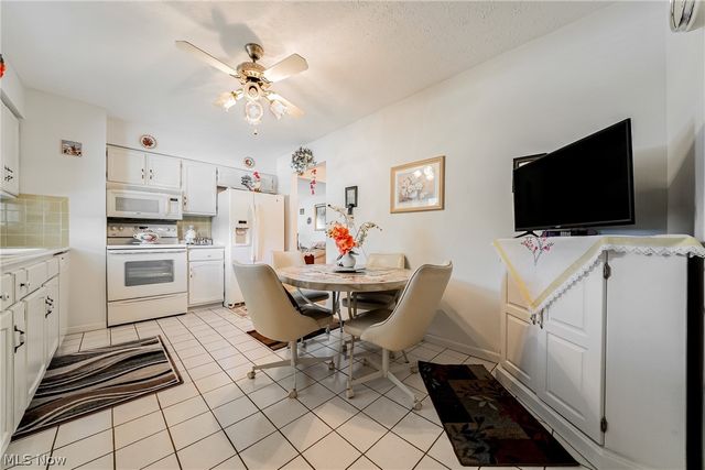 6117 Yorktown Road, Lorain, OH 44053